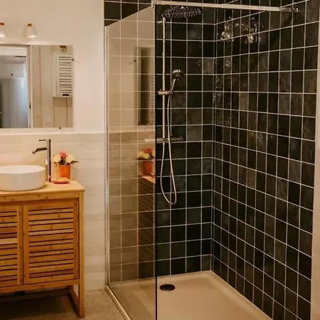 Cocotte Classee 4 Etoiles A 150 M De La 4 Villa *